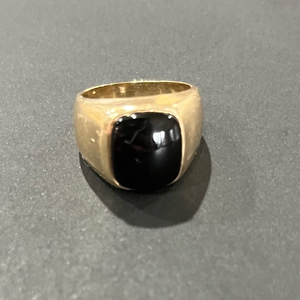 Men’s 14k Gold Ring